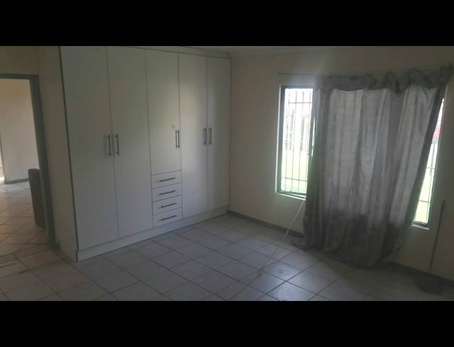 3 BEDROOM HOUSE TO LET IN BRAKPAN NORTH
